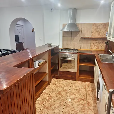 L'aomur Apartman Balatonlelle