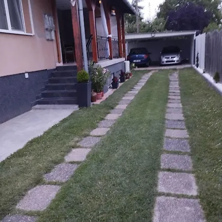 L'aomur Apartman Apartment Balatonlelle